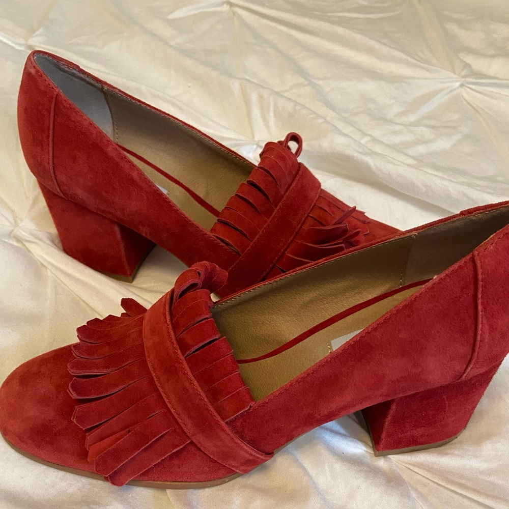 Steve Madden ‘Kate’ red suede chunky heel